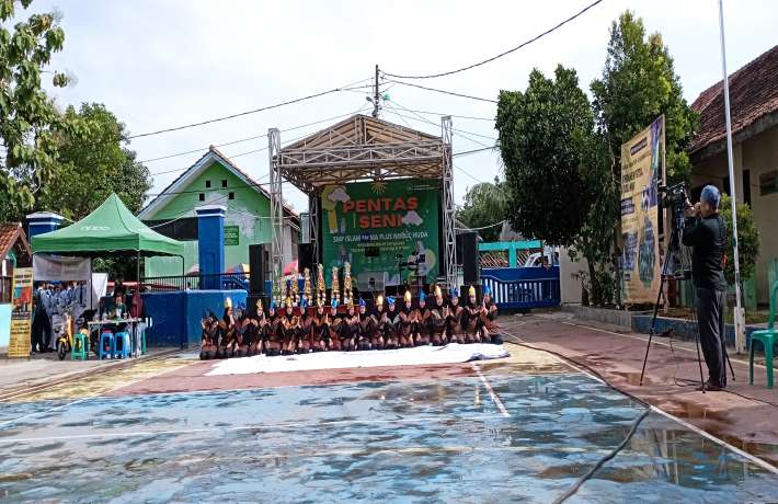 Pentas Seni SMP - MA Nurul Huda