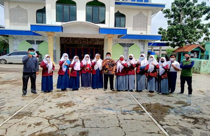 Sertijab dan Pelantikan Pengurus OSIS baru
